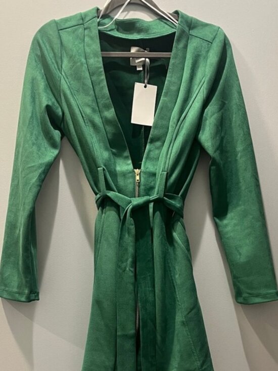 Love Tree Jackets & Blazers - NWT Love Tree Green Belted Jacket
